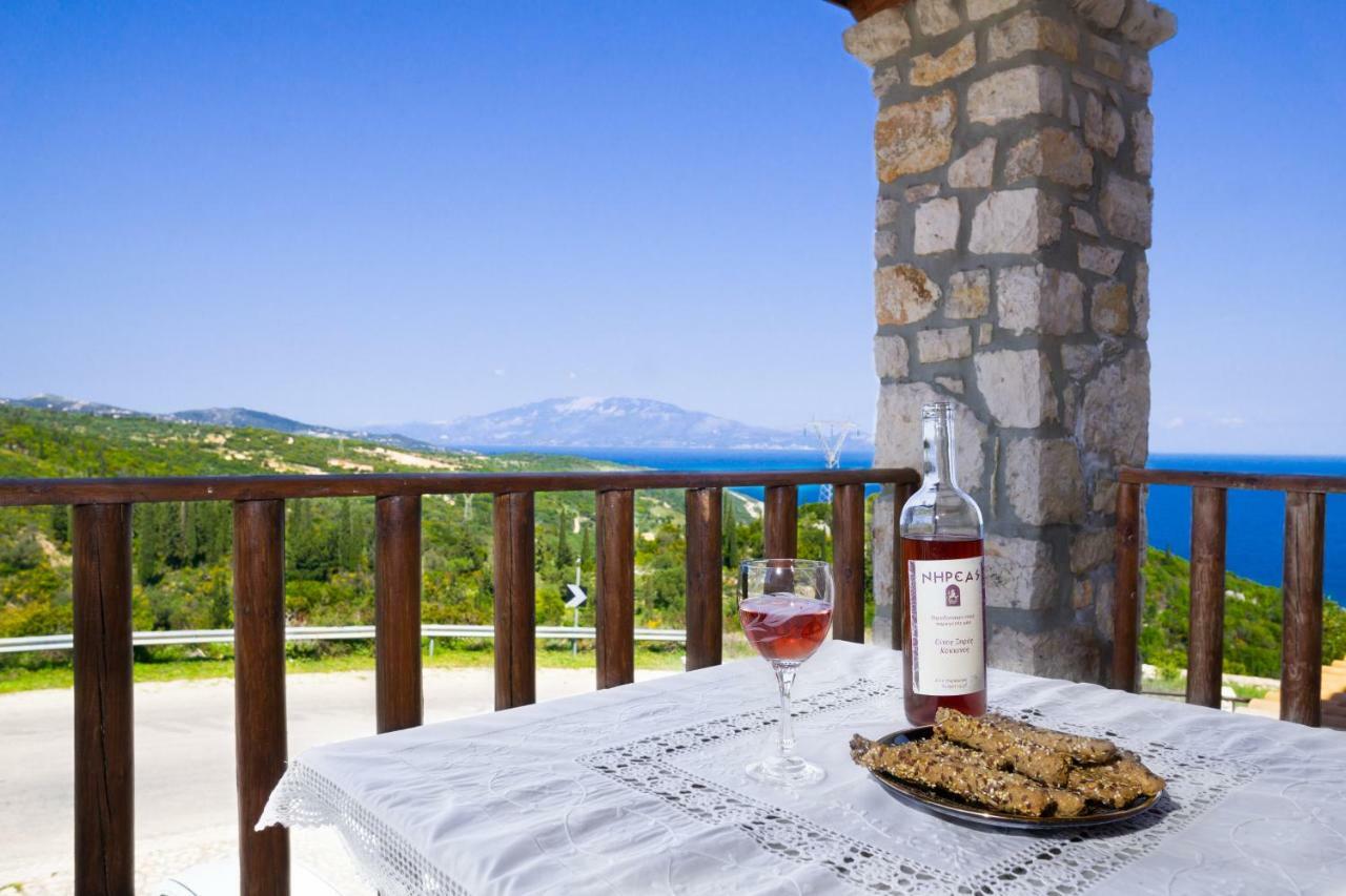 Nireas : Stone Villa Orthoniai Bagian luar foto